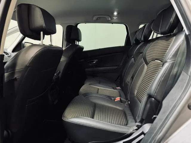 Renault Grand Scénic 1.3 TCe Bose 7p. 2020 Benzine 5