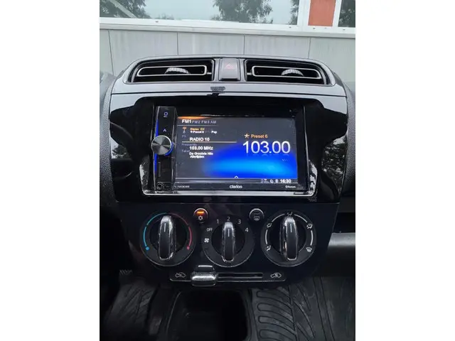 Mitsubishi Space Star 1.0 Cool+ 2016 Benzine 8