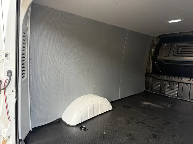 Maxus eDeliver3 Cargo 122PK 2025 Elektrisch 13