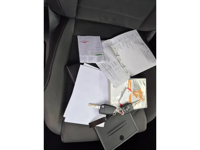 Volkswagen Golf 1.5 TSI Highline 2017 Benzine 17