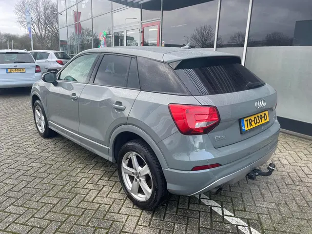 Audi Q2 1.0 TFSI Sport Pro Line 2018 Benzine 18