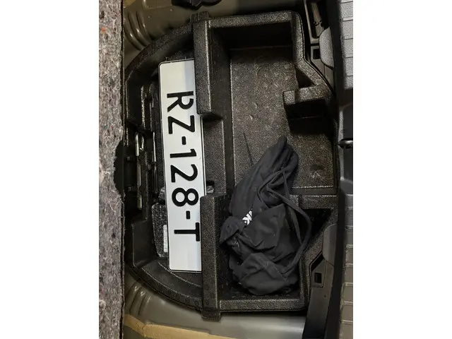 Toyota Yaris 1.5 Hybrid Aspiration 2018 Hybride Benzine 25