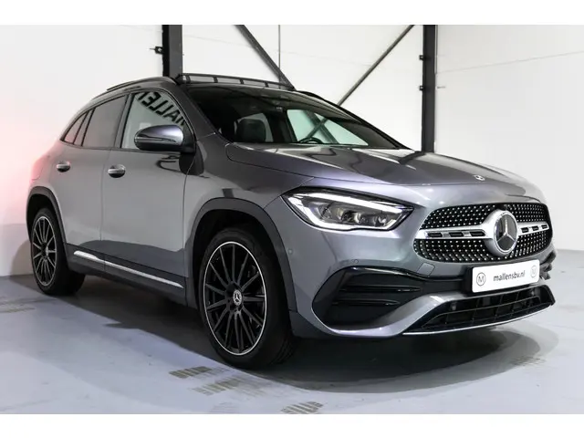 Mercedes-Benz GLA 250 e AMG Line 2021 Hybride Benzine 6