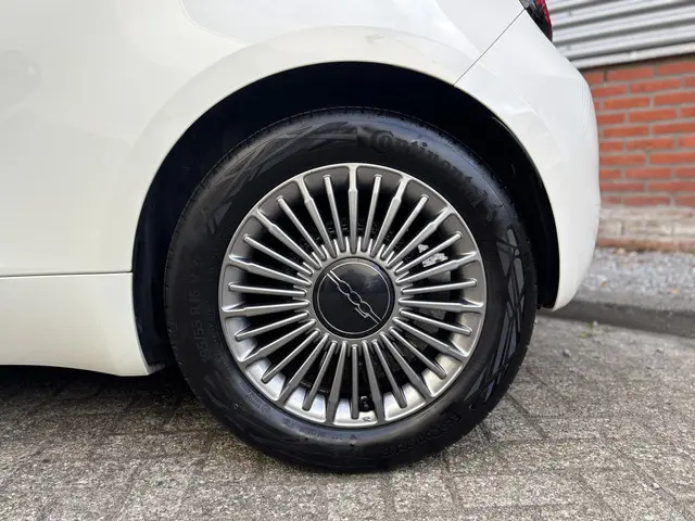 Fiat 500 Icon 24 kWh 2023 Elektrisch 18