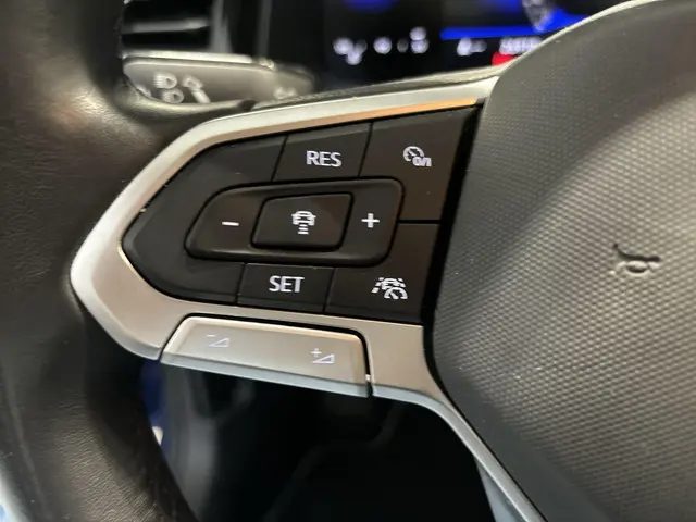 Volkswagen Polo 1.0 TSI 95pk Life 2023 Benzine 8