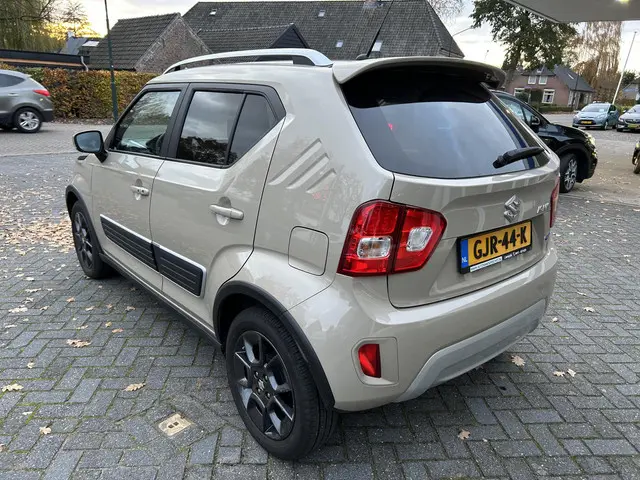 Suzuki Ignis 1.2 Smart Hybrid Style 2024 Benzine 6