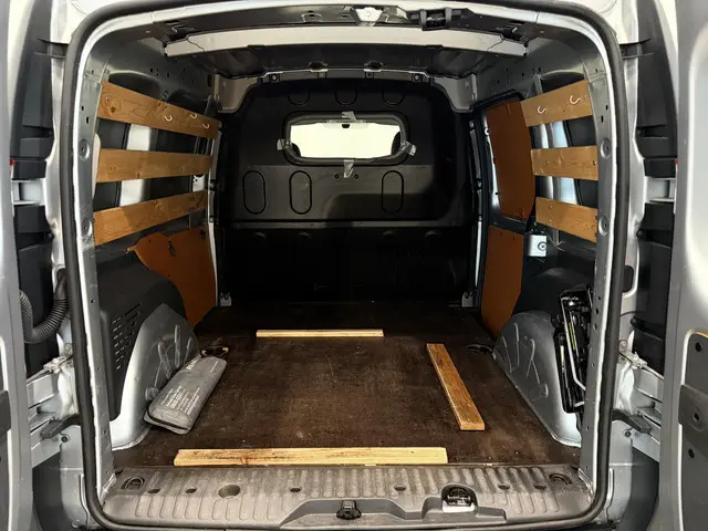 Renault Kangoo 1.5 Blue dCi 95 Work Edition 2020 Diesel 9