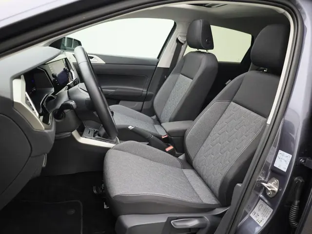 Volkswagen Polo 1.0TSI/95PK Move 2024 Benzine 17