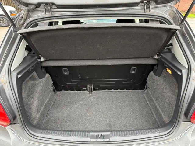 Volkswagen Polo 1.0 Comfortline 2017 Benzine 10