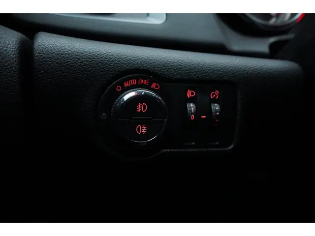 Opel Astra 1.4 Turbo Blitz 2014 Benzine 24