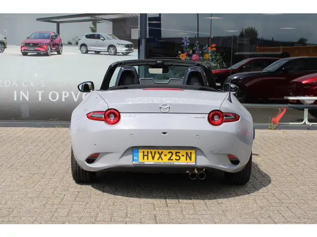 Mazda MX-5 1.5 SkyActiv-G 132 Exclusive-Line 2025 Benzine 8