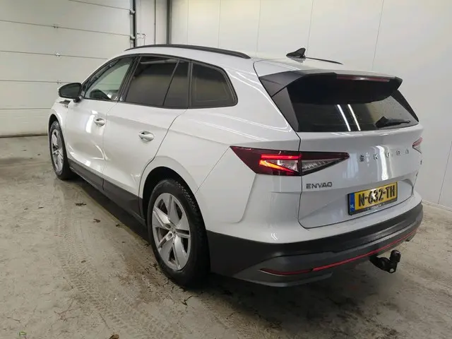 Škoda Enyaq iV 60 2021 Elektrisch 3