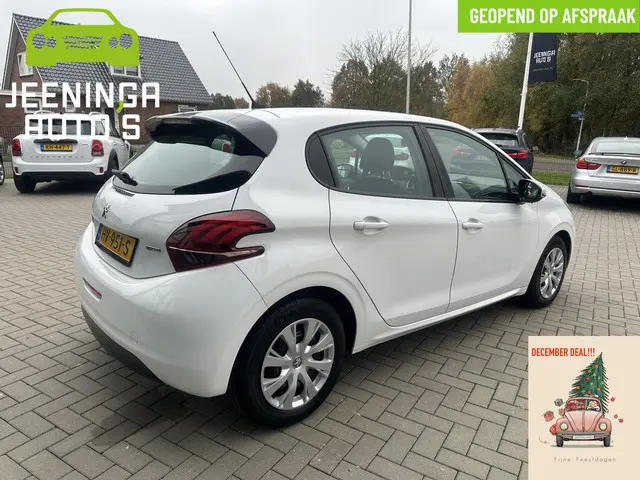 Peugeot 208 1.2 PureTech Active|Airco|Navi|NAP 2015 Benzine 3