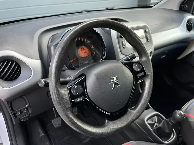 Peugeot 108 1.0 e-VTi Active AIRCO 2016 Benzine 9