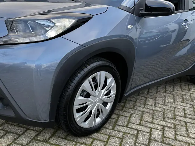 Toyota Aygo X 1.0 VVT-i MT Play 2025 Benzine 19