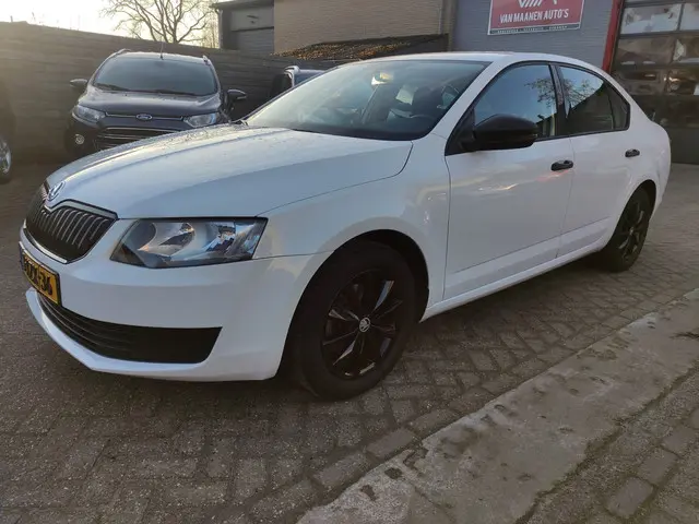 Škoda Octavia 1.2 TSI 105pk Greentech Active 2013 Benzine 7