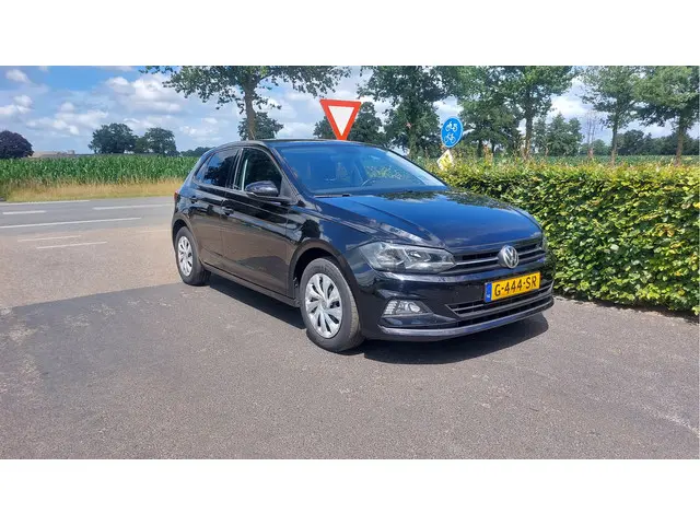 Volkswagen Polo 1.0 TSI Comfortline 2019 Benzine 4