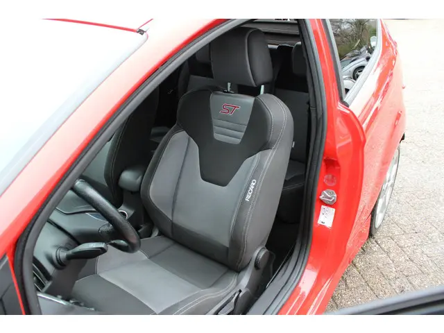 Ford Fiesta 1.6 ST1 2014 Benzine 15