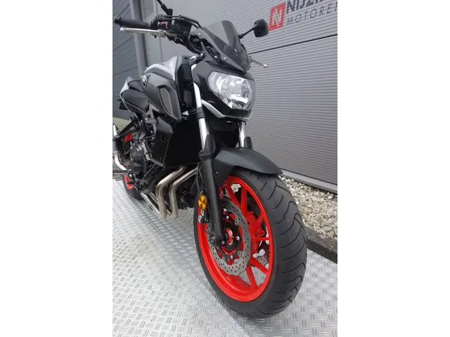 Yamaha MT 07 ABS 2019 Benzine 6