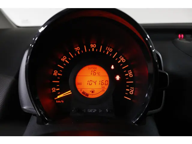 Peugeot 108 1.0 e-VTi Active 2018 Benzine 14