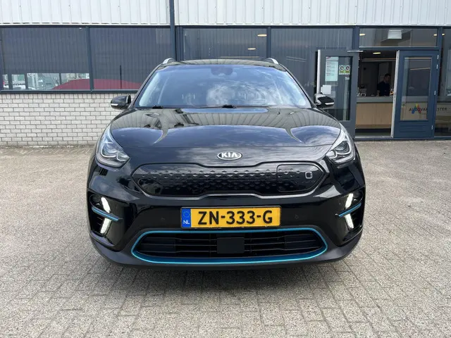 Kia e-Niro ExecutiveLine 64 kWh 2019 Elektrisch 45