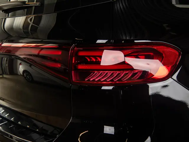 Mercedes-Benz EQB 250+ Limited Edition 2024 Elektrisch 13