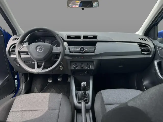 Škoda Fabia 1.0 Active 2015 Benzine 16