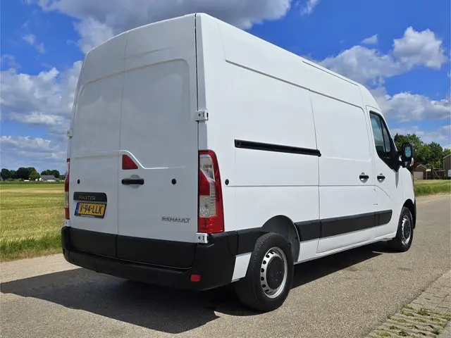 Renault Master 2.3 dCi L2 H2 2022 Diesel 7