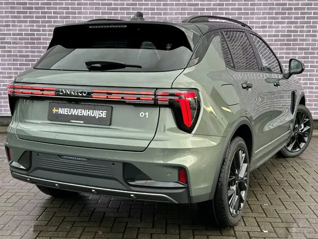 Lynk & Co 01 1.5 More 2025 Hybride Benzine 7