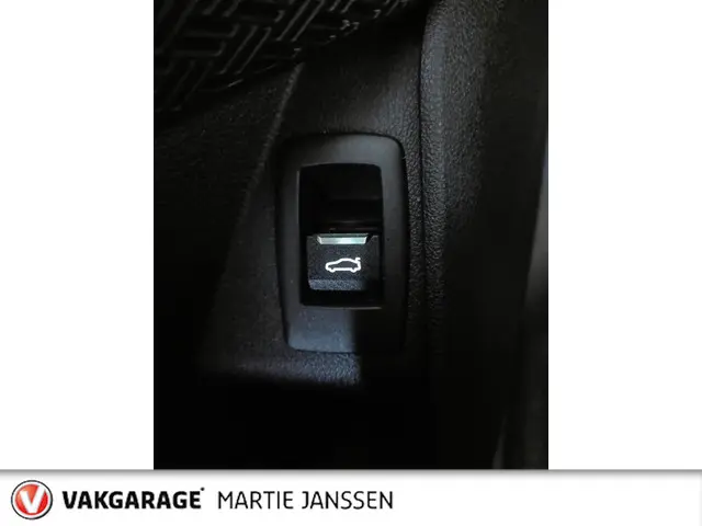 BMW iX1 XDrive30 67 kWh 2024 Elektrisch 50