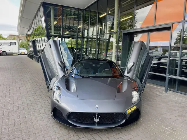 Maserati MC20 3.0 V6 2023 Benzine 19