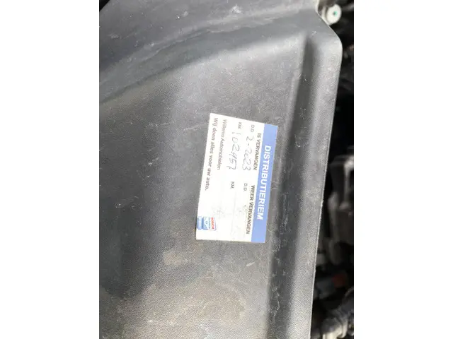 Peugeot 208 1.2 PureTech Allure 2018 Benzine 36