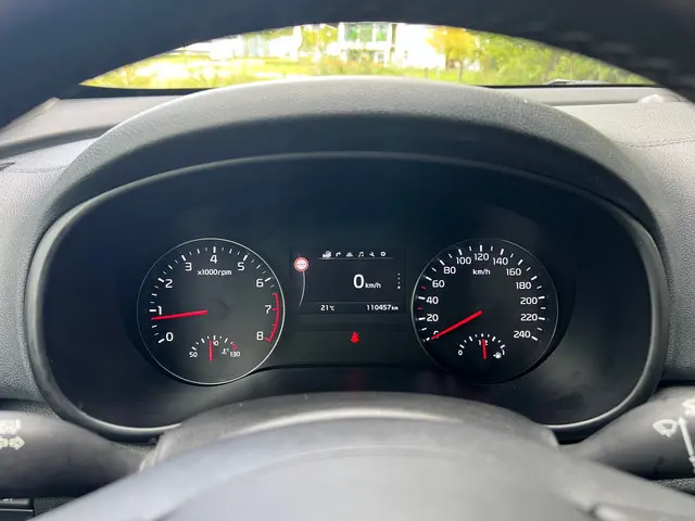 Kia Sportage 1.6 GDI Design Edition 2018 Benzine 18