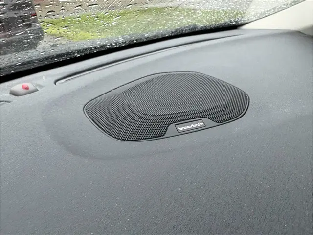 Volvo V40 2.0 D3 Dynamic 2018 Diesel 13