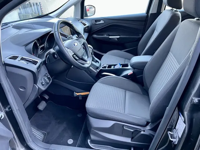 Ford C-MAX 1.5 Titanium 2015 Benzine 11
