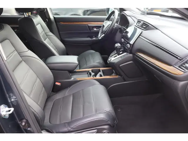 Honda CR-V 1.5 AWD Executive 2018 Benzine 12