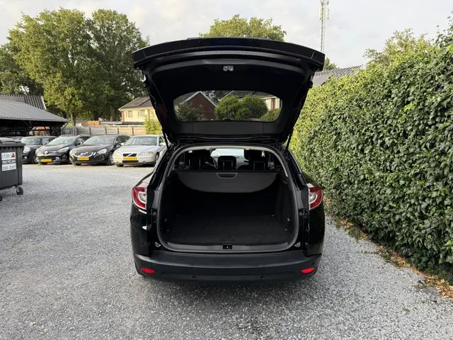 Renault Mégane Estate 1.2 TCe Bose 2013 Benzine 23