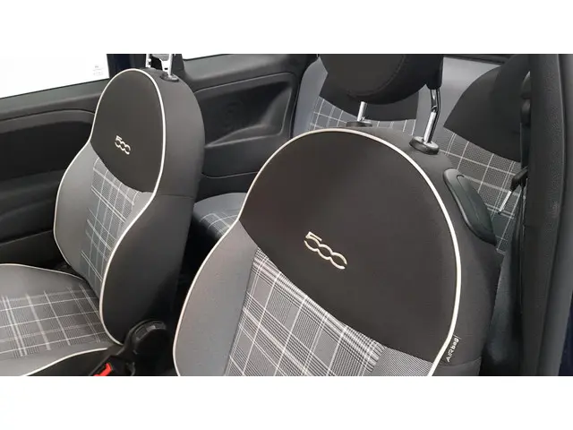 Fiat 500C 1.0 Hybrid Lounge Plus 2021 Benzine 14