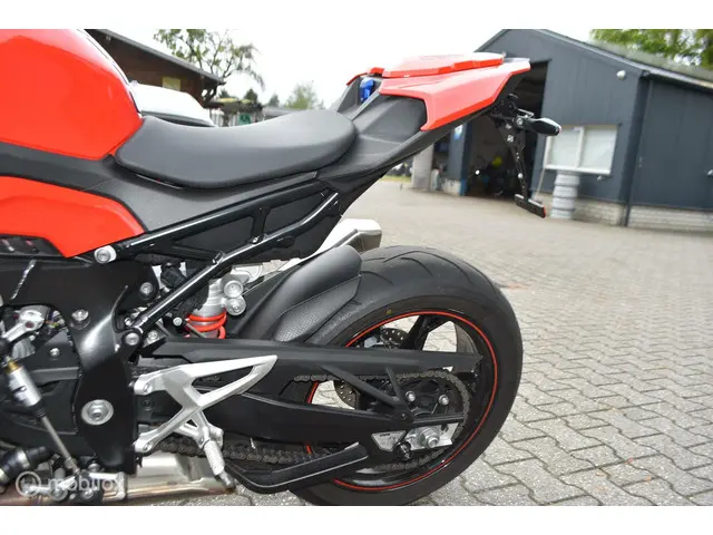 BMW S 1000 R  Alle pakketten 2022 Benzine 17
