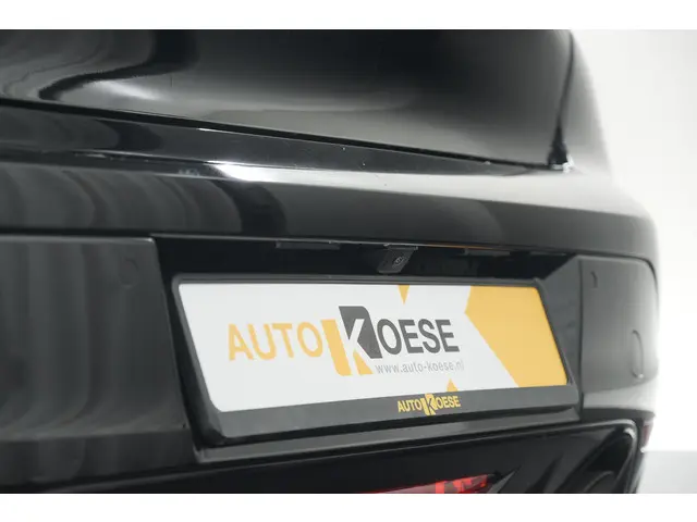 Peugeot 208 PureTech 100 Allure Pack 2023 Benzine 4