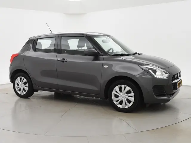 Suzuki Swift 1.2 COMFORT SMART HYBRID 2021 Benzine 14