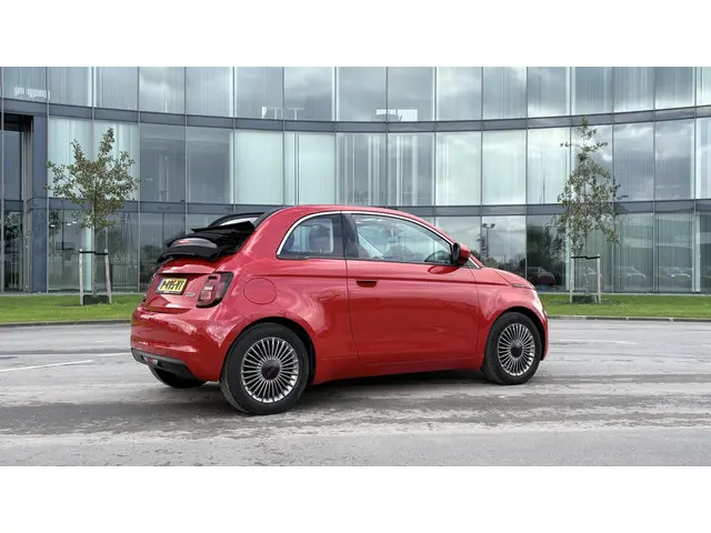 Fiat 500C RED 42 kWh 2022 Elektrisch 6