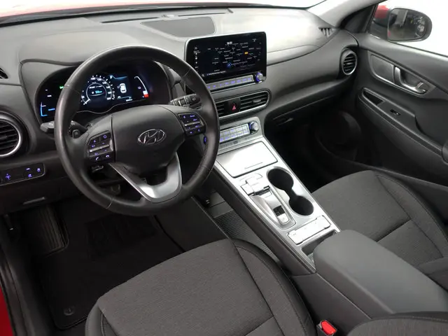 Hyundai Kona EV Comfort 39 kWh Aut- 2021 Elektrisch 2