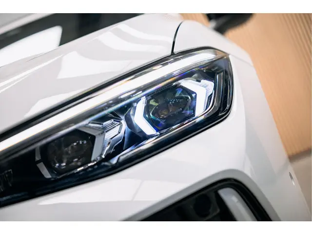 Volkswagen Passat R-Line Diesel 2024 Diesel 8