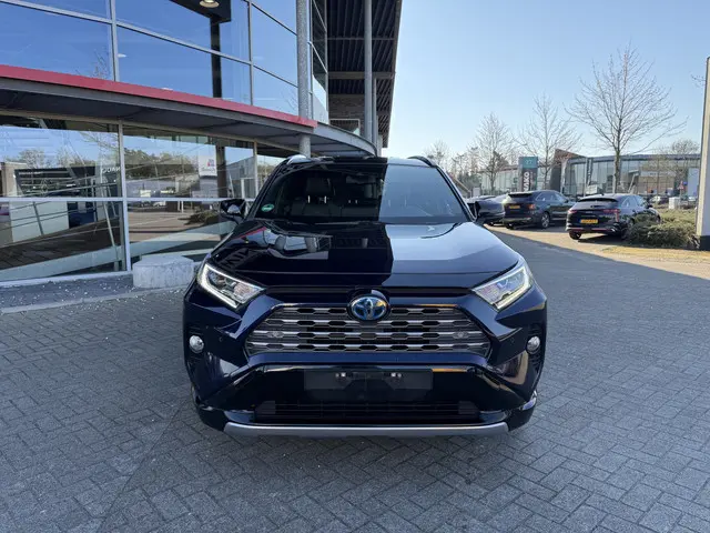 Toyota RAV4 2.5 Hybrid Executive 2020 Hybride Benzine 24