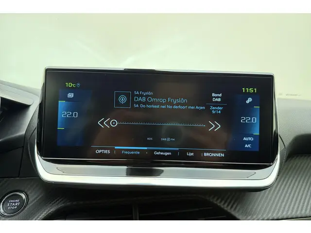 Peugeot e-2008 EV Allure Pack 50 kWh 2021 Elektrisch 21