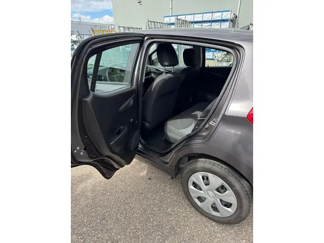 Opel KARL 1.0 ecoFLEX Edition 2016 Benzine 11