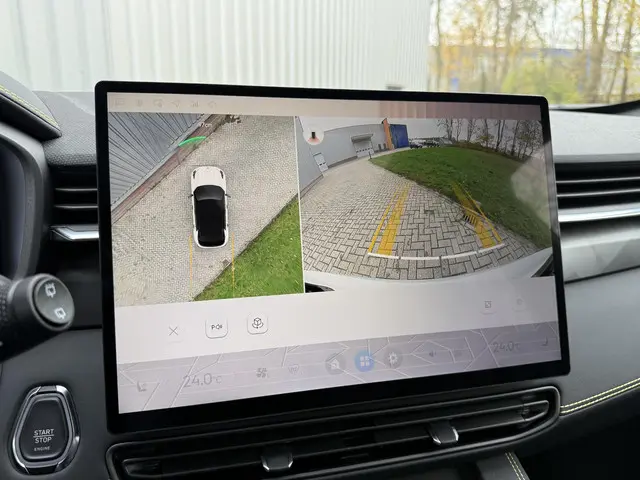 Lynk & Co 01 1.5 More 2026 Hybride Benzine 28