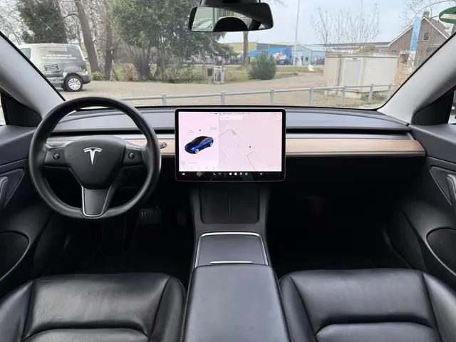 Tesla Model 3 Long Range Dual AWD 2020 Elektrisch 19