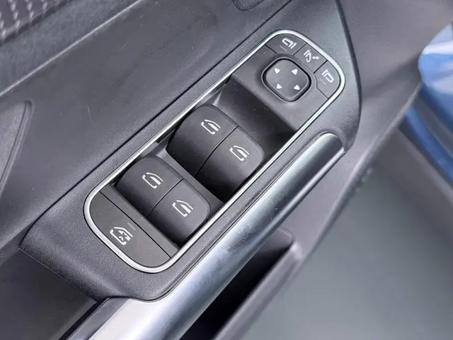 Mercedes-Benz EQA 250 AMG Line 67 kWh 2022 Elektrisch 20